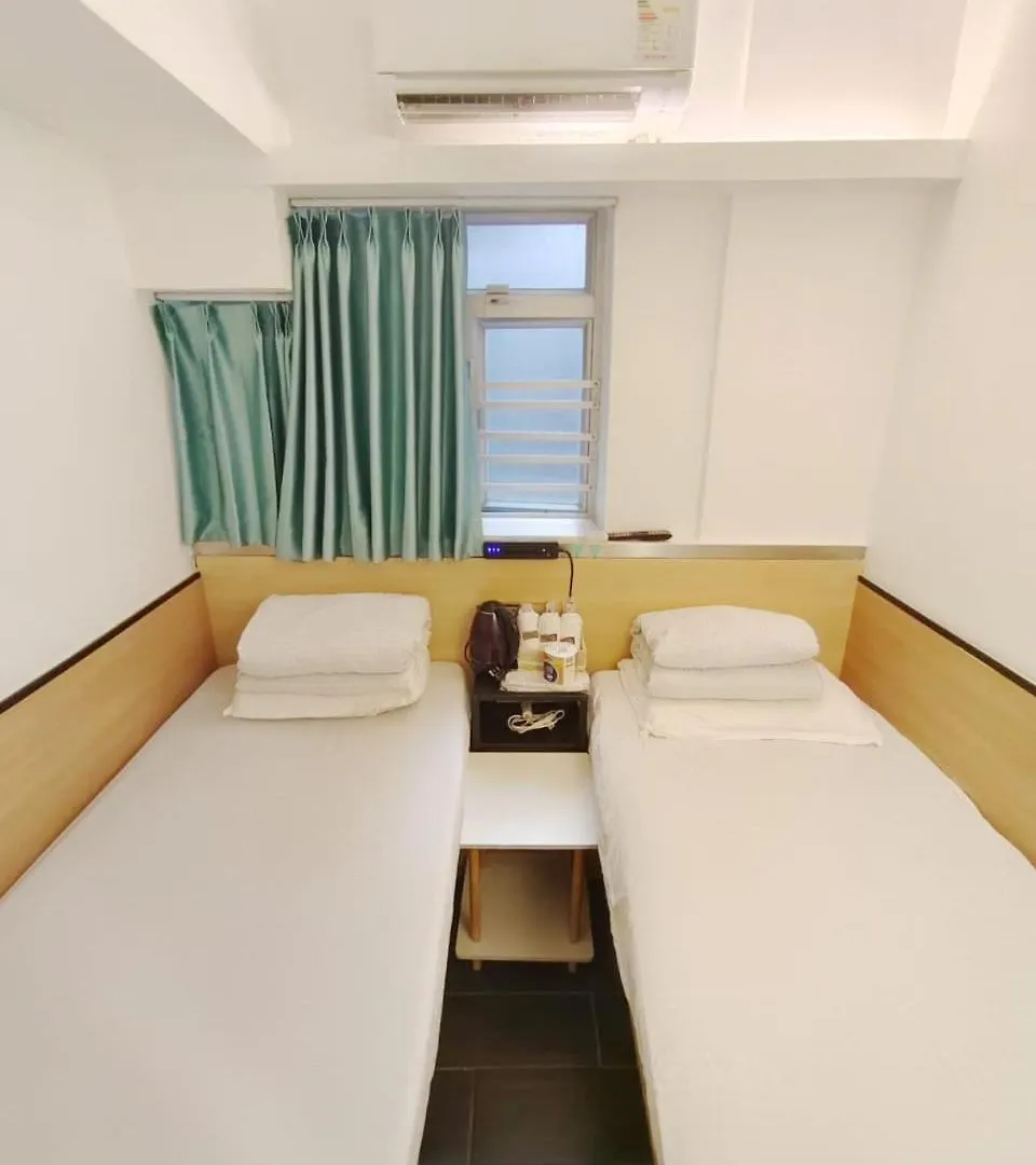 Penzion L'Etoile Hella Inn Hongkong