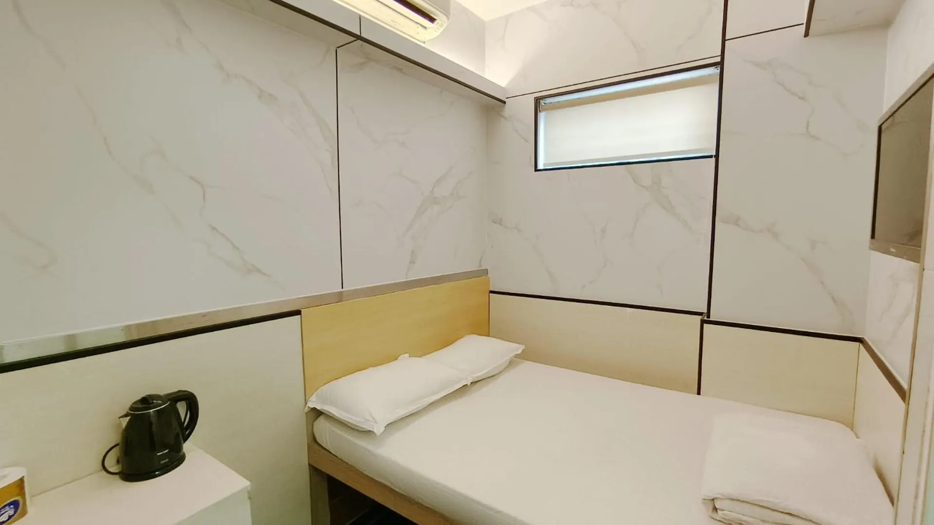 Penzion L'Etoile Hella Inn Hongkong