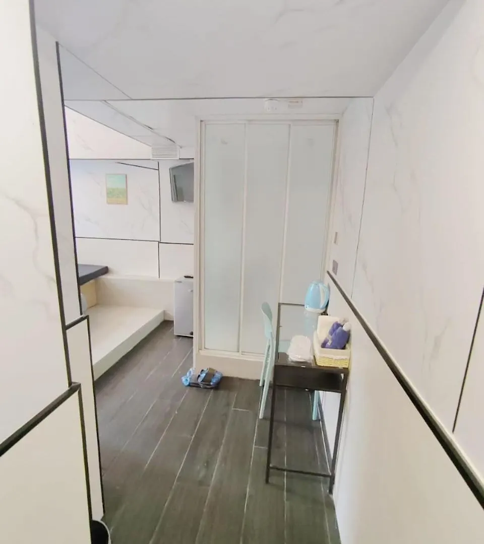 Guest house L'Etoile Hella Inn Hong Kong