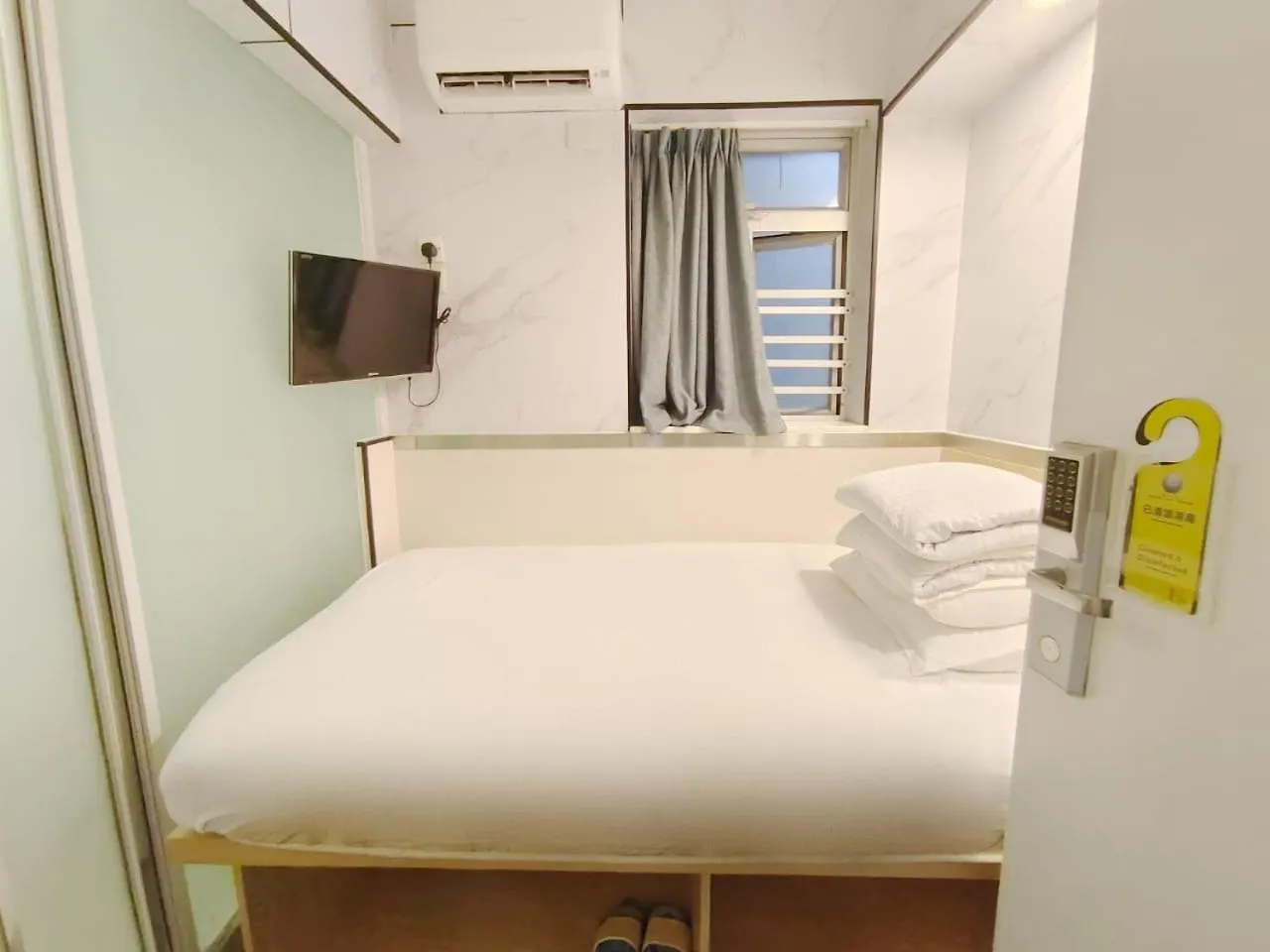 L'Etoile Hella Inn Hong Kong